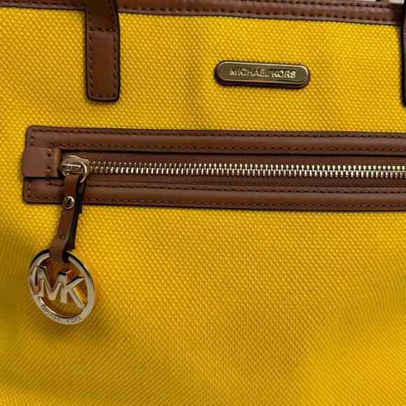 Michael Kors Kempton Bright Yellow Tote Bag Purse - Picture 6 of 10